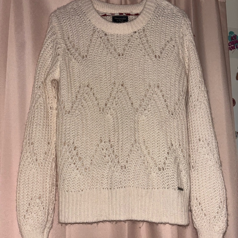 Abercrombie and Fitch Cream Sweater